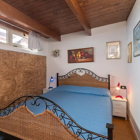 Casa Vacanza Delle Viole Costa Paradiso