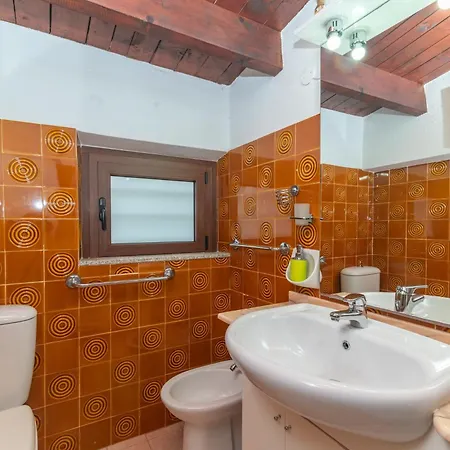 Casa Vacanza Delle Viole * Costa Paradiso